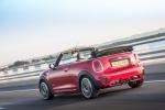 Mini Cooper S Cabrio JCW Package 2015 года (UK)